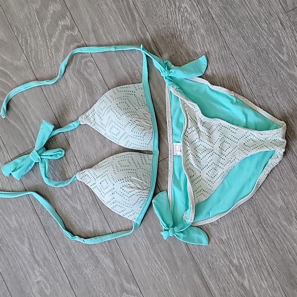2 piece swimsuit size S
